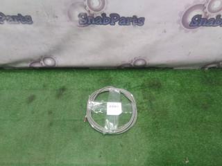 Фото запчасти тросик лючка бака Toyota Mark 2 1995 контрактная запчасть Запчасть тросик лючка бака Toyota Mark 2 1995