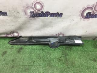 Защита крыла левая Toyota Prius 2007