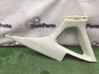 Запчасть обшивка стойки кузова задняя правая Nissan Fuga 2008