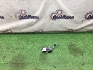 Запчасть замок капота Toyota caldina