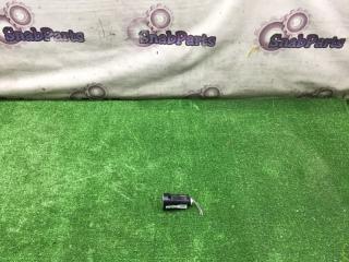 Запчасть кнопка пуска двигателя Toyota Sienta 2017