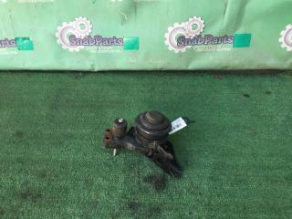 Запчасть подушка двс правая Toyota Sienta 2017