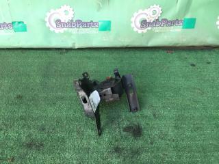 Подушка ДВС левая Toyota Sienta 2017