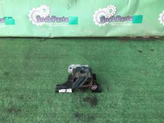 Запчасть подушка двс правая Toyota Vitz 2011