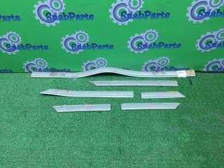 Молдинг на кузов Toyota HIACE