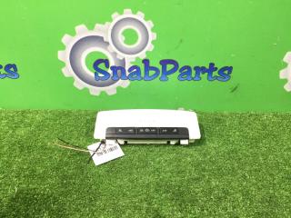 Плафон Nissan Serena 2016