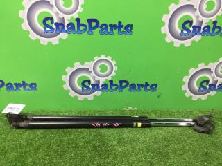 Амортизатор багажника Toyota Hiace 2005