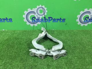 Петля капота Subaru XV 2014