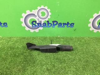 Запчасть накладка на крыло левая Toyota Hiace 2005