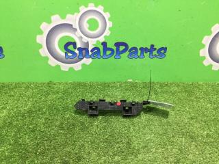 Запчасть крепление бампера переднее левое Honda Jade 2016