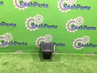 Подстаканник Mercedes-Benz A-Class 2013