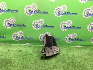 Подкрылок задний правый Toyota Prius 2017