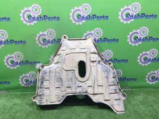 Запчасть защита двс Toyota Hiace 2005