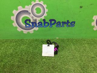 Петля замка капота Mercedes-Benz A-Class 2013