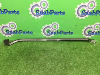 Направляющая сдвижной двери левая Nissan Serena 2016