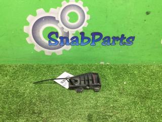 Крепление бампера заднее левое Toyota Harrier 2003 контрактная Крепление бампера заднее левое Toyota Harrier 2003