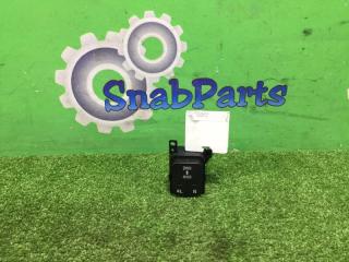 Запчасть кнопка включения полного привода Suzuki Grand Escudo 2004