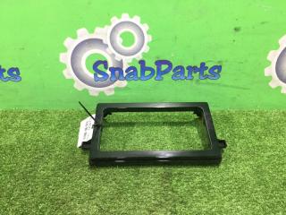 Рамка магнитофона Toyota Prius 2016