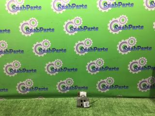 Жесткость бампера задний левый lexus CT200H 2012