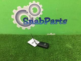 Ключ зажигания Toyota Aqua