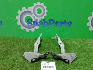 Запчасть петля капота Mazda RX-8 11.04.2006