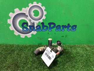 Тройник Toyota Prius 2010