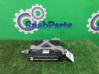 Электронный блок Toyota Aqua 2009