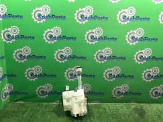 Бачок омывателя lexus CT200H 2012