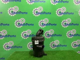 Запчасть корпус воздушного фильтра Toyota Grand Hiace 2000