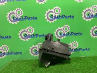 Корпус воздушного фильтра Mazda Tribute 2004