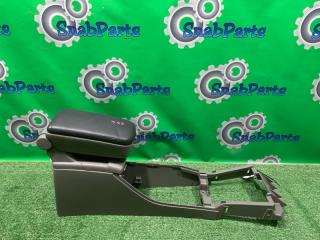 Бардачок между сиденьями Subaru Forester 2007