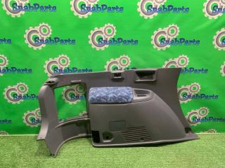 Обшивка багажника левая Toyota Ipsum 1997 контрактная Обшивка багажника левая Toyota Ipsum 1997