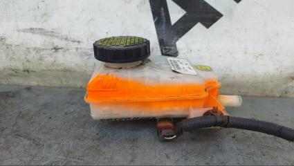 Запчасть бачок для тормозной жидкости NISSAN PATHFINDER 2013