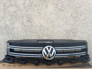 Решетка радиатора VOLKSWAGEN TIGUAN 2012-2017