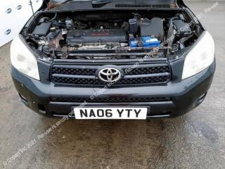 Суппорт передний правый RAV4 30