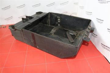Запчасть ящик для инструментов Toyota 4Runner 1993