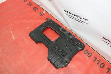 Площадка акб C-class 2009 w204 271.950 m271 Площадка акб C-class 2009 w204 271.950 m271