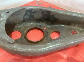 Рычаг подвески задний левый RAV4 2008 30 1AZFE