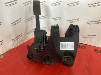 Педаль газа передняя Polo Педаль газа передняя Polo