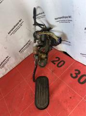 Педаль газа передняя Toyota RAV4