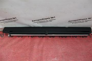 Шторка солнцезащитная задняя правая Lexus LX600