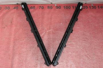 Фото запчасти комплект шторок солнцезащитных задний Tank 500 новая запчасть Запчасть комплект шторок солнцезащитных задний Tank 500