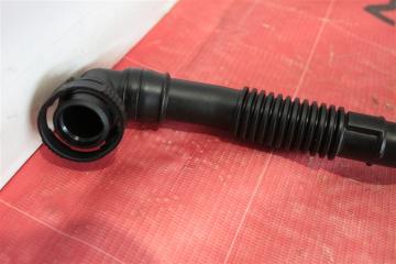 Запчасть трубка картерных газов Volkswagen Crafter