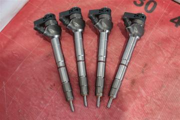 Запчасть форсунка топливная Volkswagen Crafter