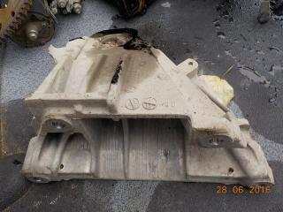 Кронштейн двигателя правый BMW X5 2010