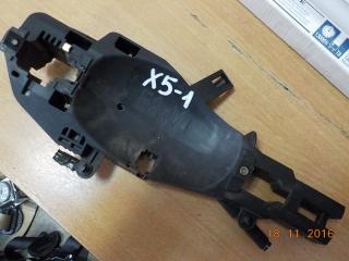Кронштейн ручки двери передний правый BMW X5 2007