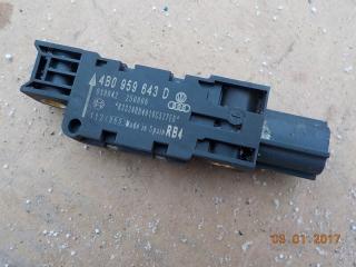 Запчасть датчик удара air bag AUDI S8 2008