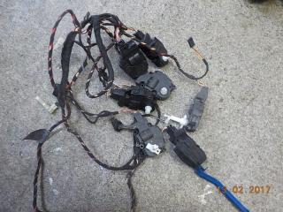 Моторчик заслонки отопителя серводвигатель BMW 5 2013