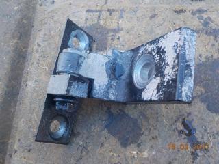Петля двери передняя левая BMW X6 2008