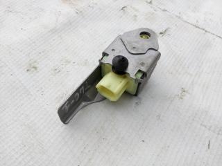 Запчасть датчик удара air bag Toyota Land Cruiser 200 2008